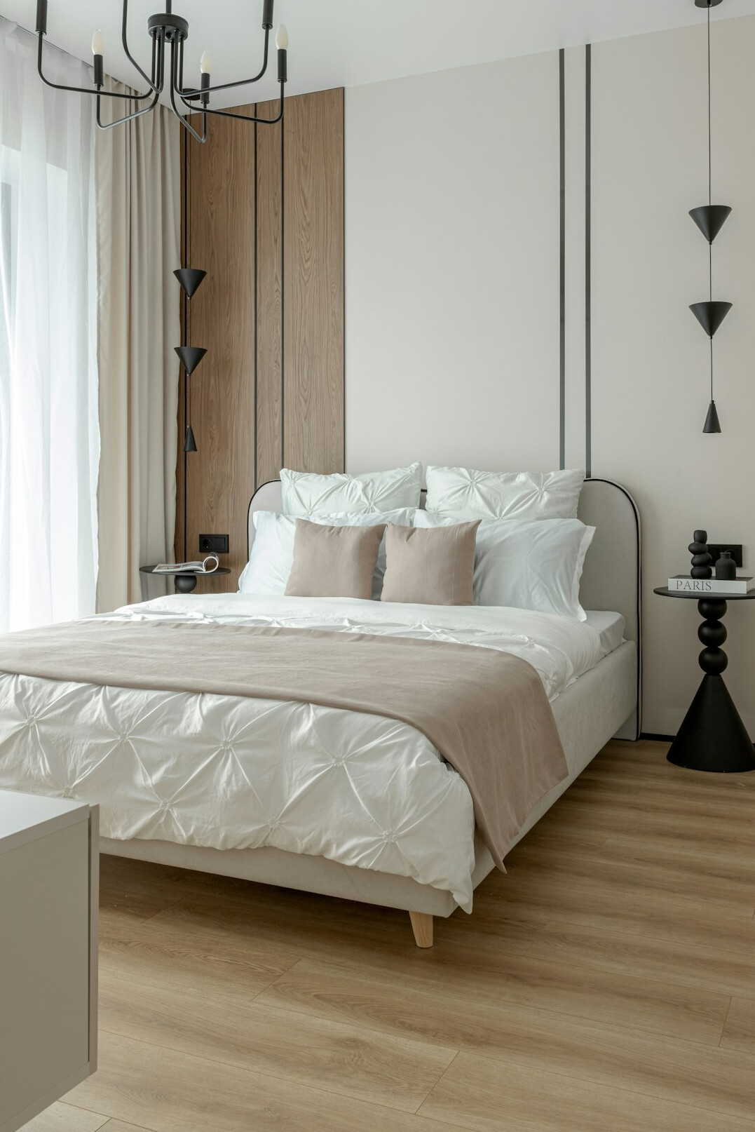 neat bedroom with made bed